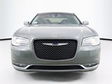 Used 2019 Chrysler 300 Limited image 2