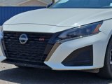 Used 2024 Nissan Altima 2.5 SR w/ SR Premium Package image 2
