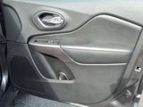 Used 2019 Jeep Cherokee Limited image 6