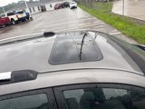 Used 2008 Pontiac Vibe w/ Sun And Sound Package image 4