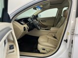 Used 2013 Ford Taurus SEL image 3