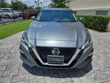 Used 2021 Nissan Altima 2.5 SV image 2