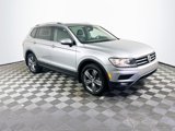 Used 2020 Volkswagen Tiguan SEL image 3
