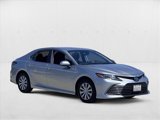 Used 2021 Toyota Camry LE image 3