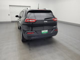 Used 2017 Jeep Cherokee Latitude image 6