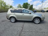 Used 2009 Mitsubishi Outlander SE image 2