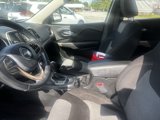 Used 2017 Jeep Cherokee Altitude image 3
