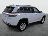 Used 2023 Jeep Grand Cherokee Laredo w/ Luxury Tech Group I image 4