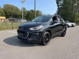 Used 2022 Chevrolet Trax LT w/ Midnight Edition image 2