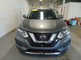 Used 2020 Nissan Rogue SV image 3