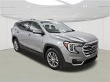 Used 2024 GMC Terrain SLT image 3