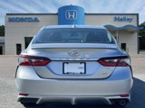 Used 2023 Toyota Camry SE image 4