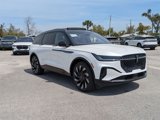 New 2025 Lincoln Nautilus Reserve image 3