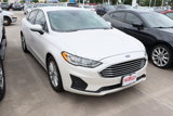 Used 2020 Ford Fusion SE image 2