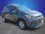 Used 2017 Chevrolet Trax LT w/ LT Convenience Package image 3