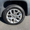 Used 2018 Jeep Renegade Latitude w/ Popular Equipment Group image 5
