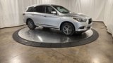Used 2019 INFINITI QX60 Luxe w/ Essential Package image 2
