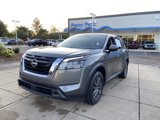 Used 2022 Nissan Pathfinder S image 4