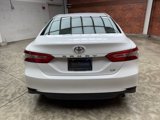 Used 2018 Toyota Camry LE image 4