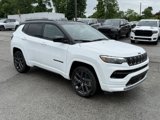 New 2025 Jeep Compass Limited image 4