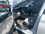Used 2015 Hyundai Sonata SE image 2