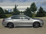 Used 2017 Honda Accord Sport image 5