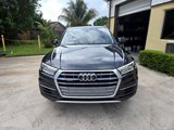 Used 2020 Audi Q5 2.0T Premium w/ Convenience Package image 2