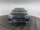 Used 2023 Audi Q3 2.0T Premium image 3