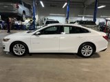 Used 2024 Chevrolet Malibu LT image 2
