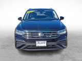 Used 2022 Volkswagen Tiguan SE w/ Panoramic Sunroof Package image 3