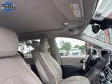 Used 2018 Chrysler Pacifica Limited w/ Advanced Safetytec Group image 2