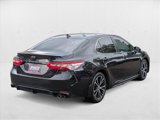 Used 2020 Toyota Camry SE image 5
