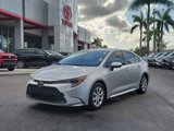 Used 2022 Toyota Corolla LE image 2