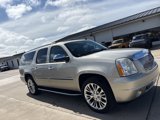 Used 2013 GMC Yukon XL Denali image 3
