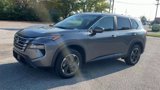 Used 2024 Nissan Rogue SV image 4