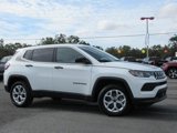 Used 2025 Jeep Compass Sport w/ Mopar Graphics Package image 2