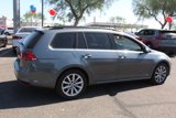 Used 2017 Volkswagen Golf SE image 5
