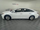Used 2016 Hyundai Sonata SE image 3