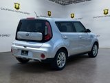 Used 2018 Kia Soul + image 5