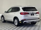 Used 2022 BMW X5 xDrive45e image 3