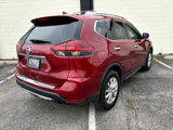 Used 2020 Nissan Rogue SV image 4