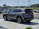 Used 2022 Nissan Rogue SV image 4