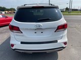 Used 2017 Hyundai Santa Fe SE image 6