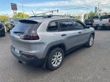 Used 2017 Jeep Cherokee Sport image 3