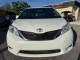 Used 2015 Toyota Sienna XLE Premium image 2