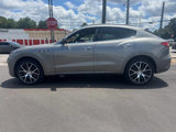 Used 2018 Maserati Levante GranLusso image 2