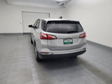 Used 2018 Chevrolet Equinox LS image 5