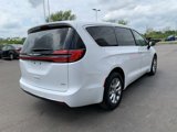 Certified 2024 Chrysler Pacifica Touring-L image 3