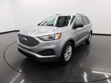 Certified 2023 Ford Edge SE image 4