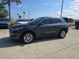 Used 2022 Ford Escape SE image 2